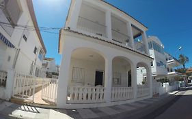 Caseta En La Playa De Oliva